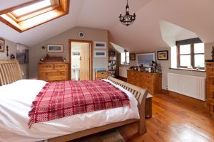 Bedroom- click for photo gallery